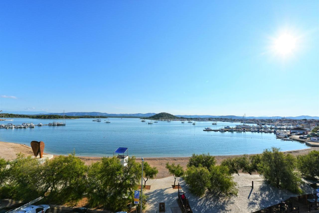 Apartman Lunga, Murter Exterior foto